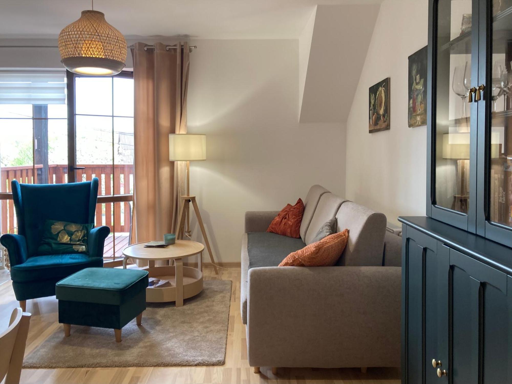 Uroczy Apartament U Mirki Подгужин Экстерьер фото